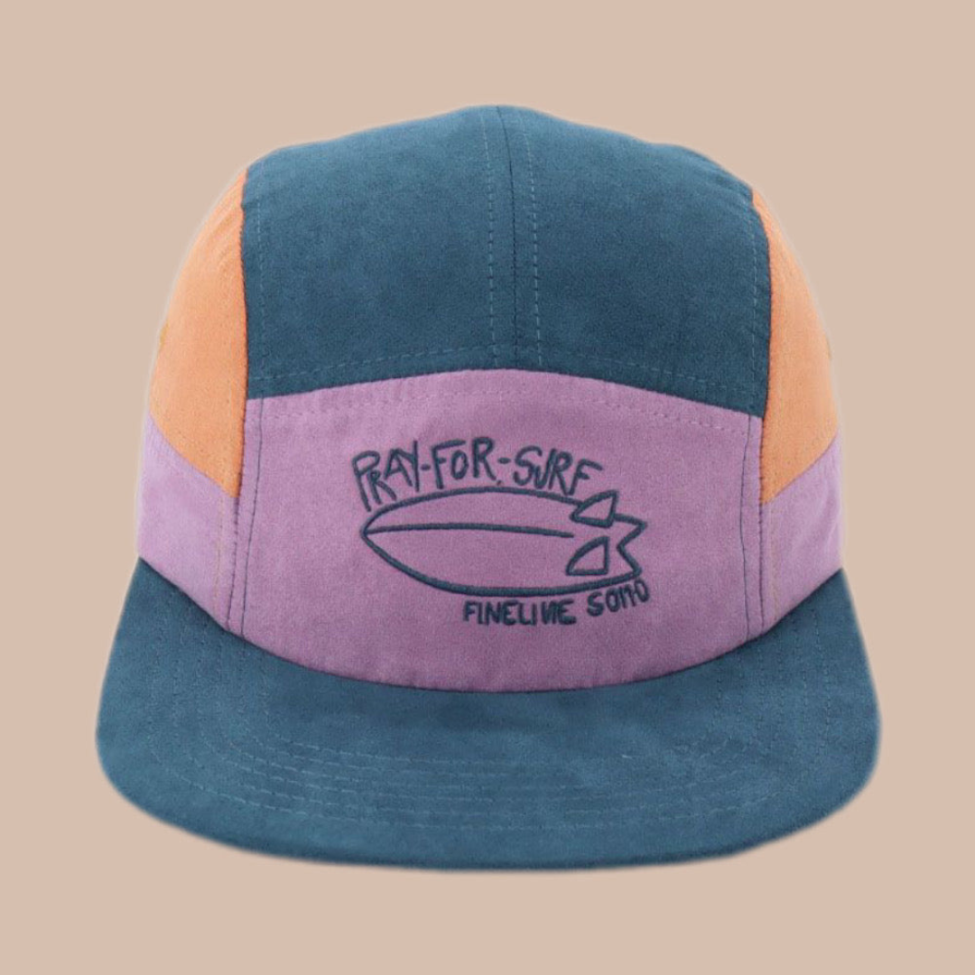 Gorra pray for surfing